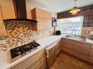 Kitchen- click for photo gallery